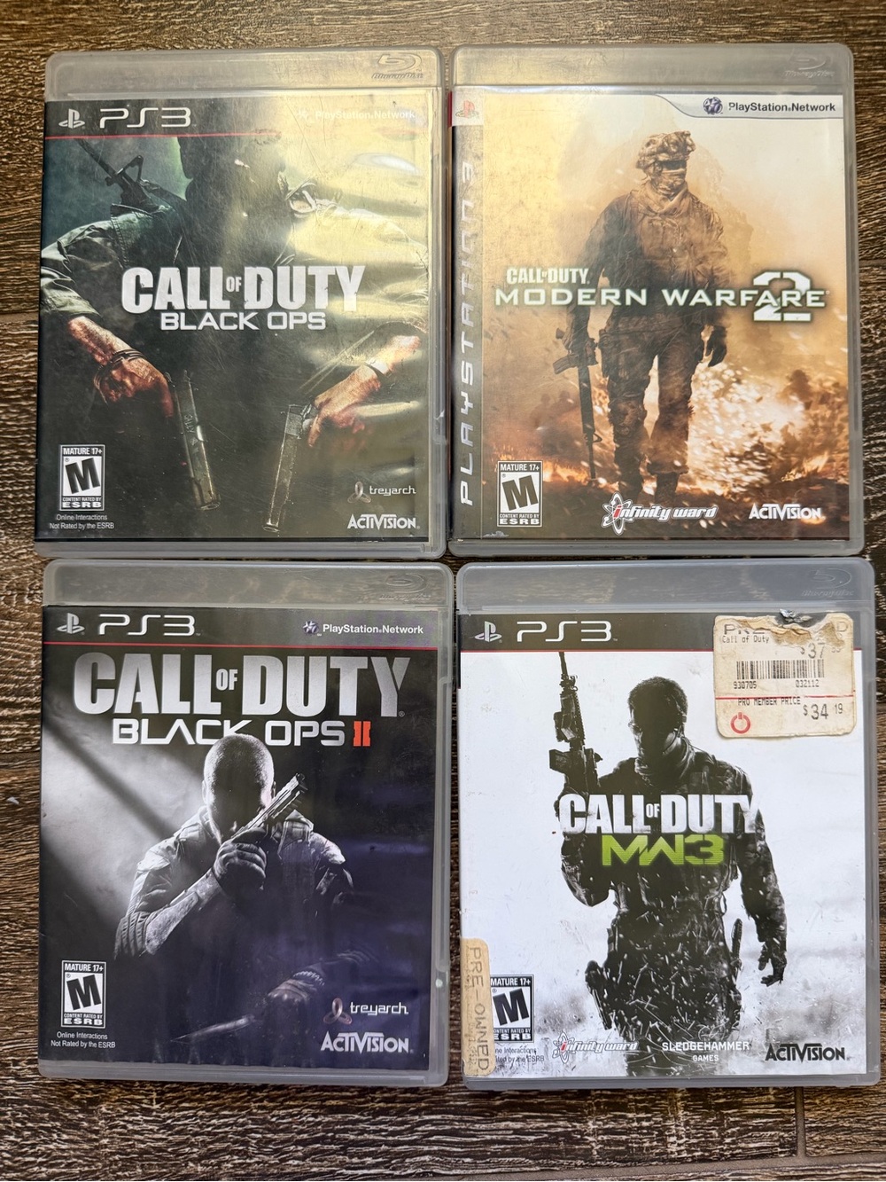 Call of Duty PS3 Game Bundle - Black/Green/Beige Covers